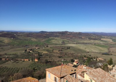 Looking at the valley from the walls of San Gimignano